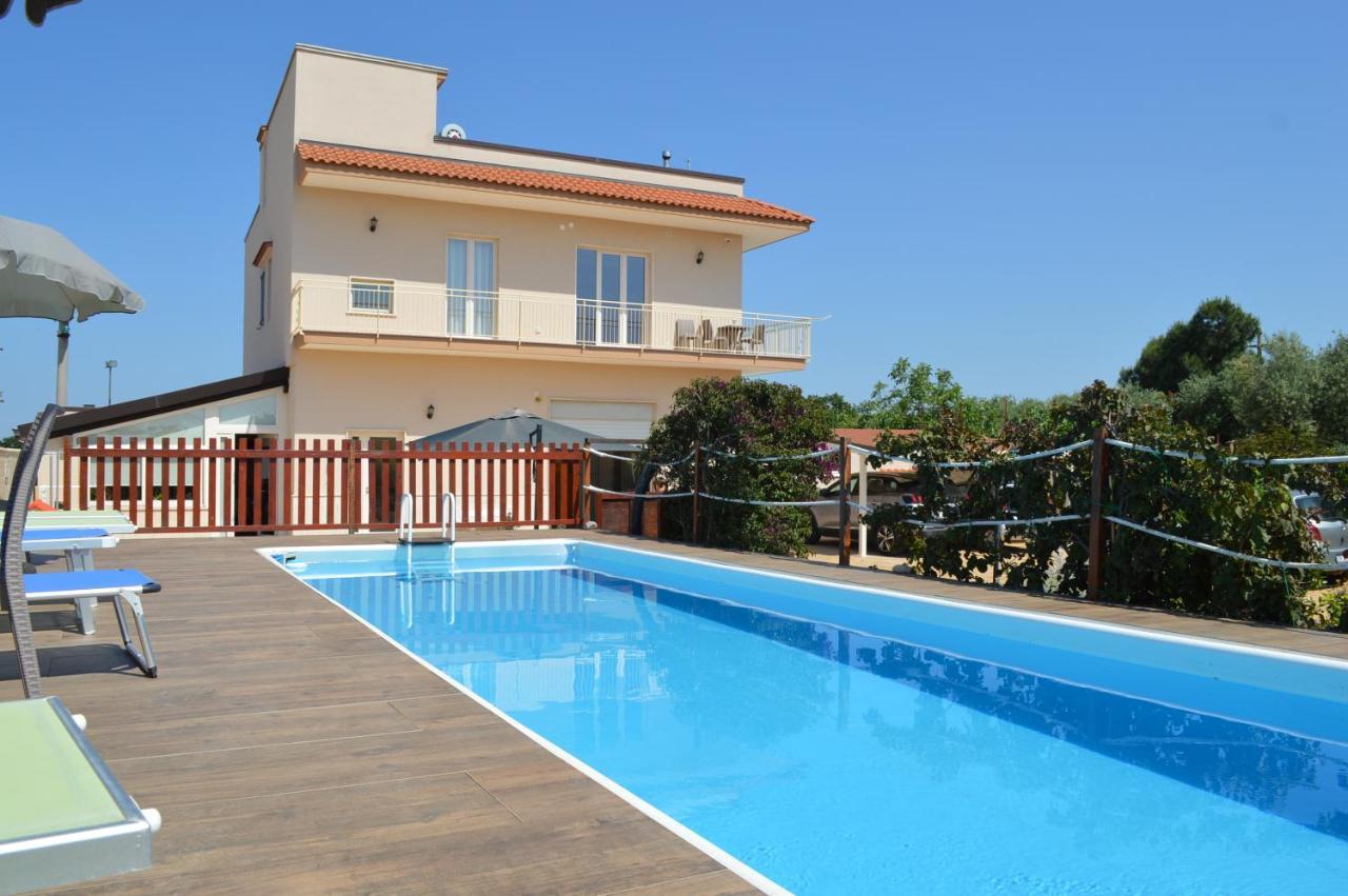 Villa Dario Castellana Grotte Exterior foto